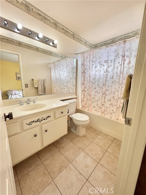 Detail Gallery Image 29 of 51 For 7001 Roddick Dr, Highland,  CA 92346 - 4 Beds | 3/1 Baths