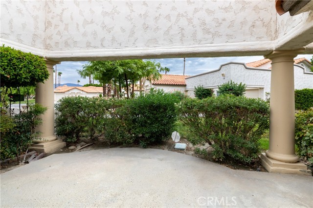 Detail Gallery Image 35 of 40 For 216 Desert Falls Drive East, Palm Desert,  CA 92211 - 2 Beds | 2 Baths