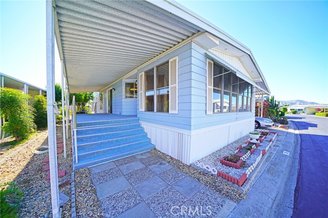 250 Telegraph Road East, 78 photo 3