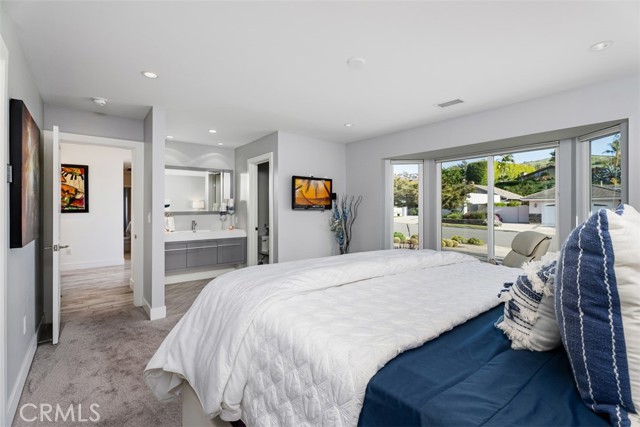18751 Via San Marco, Irvine CA: https://media.crmls.org/medias/11c2d9c4-7bc3-4a5e-baa8-e19db75d9820.jpg