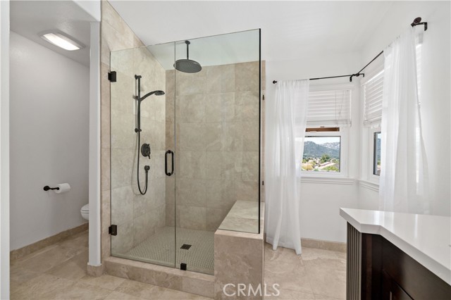 32070 Corte Bonilio, Temecula CA: https://media.crmls.org/medias/11c31320-d9f9-4763-8fde-cec0851aeed8.jpg