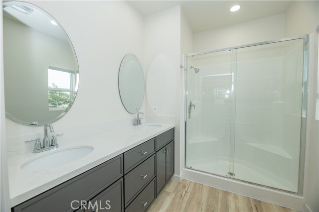 Detail Gallery Image 33 of 63 For 14410 Bing Ave, Fontana,  CA 92335 - 2 Beds | 2 Baths