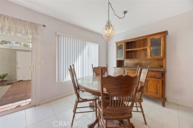 Detail Gallery Image 5 of 19 For 21107 via Arnaz, Yorba Linda,  CA 92887 - 2 Beds | 2/1 Baths