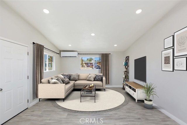 Detail Gallery Image 8 of 27 For 5951 Rose Ellen Ave, Twentynine Palms,  CA 92277 - 3 Beds | 2 Baths