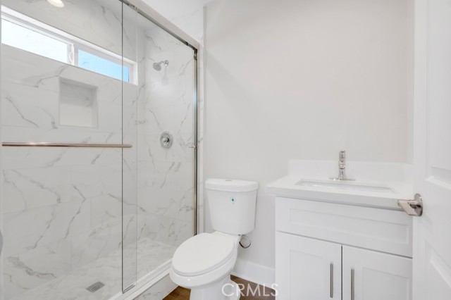 1234 W 89th Street, Los Angeles CA: https://media.crmls.org/medias/11c4a5e8-47ee-499f-bf2f-1606b2aefb32.jpg