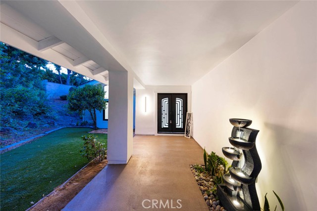 31701 Grand Canyon Drive, Laguna Niguel CA: https://media.crmls.org/medias/11c4b12b-5bc1-4aa6-a1ea-ecde0d46cc56.jpg