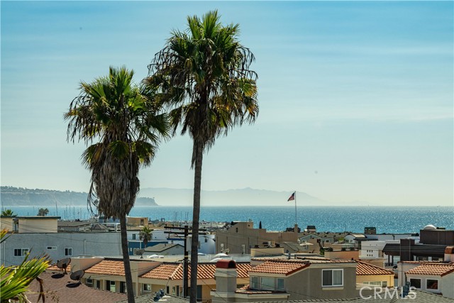 620 Manhattan Avenue, Hermosa Beach, California 90254, 3 Bedrooms Bedrooms, ,3 BathroomsBathrooms,Residential,Sold,Manhattan,SB21222034