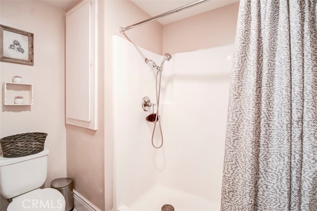 2119 W Edinger UNIT A, Santa Ana CA: https://media.crmls.org/medias/11c624ac-dc1f-4aec-8ffa-93192f09aac9.jpg