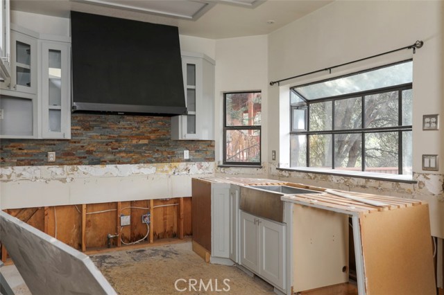 Detail Gallery Image 8 of 30 For 2701 Hillcrest Ct, Frazier Park,  CA 93225 - 3 Beds | 2/1 Baths