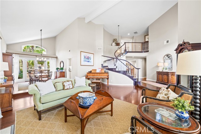 22432 Rosebriar, Mission Viejo CA: https://media.crmls.org/medias/11c70ef1-8f03-4ea0-b420-177b338d6fec.jpg