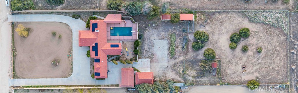 https://media.crmls.org/medias/11c7ee55-6b9d-413c-adf7-1abf8e758f1e.jpg?preset=X-Large