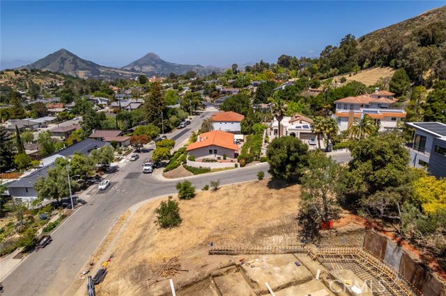 Detail Gallery Image 7 of 14 For 1636 Encino Ct, San Luis Obispo,  CA 93401 - – Beds | – Baths