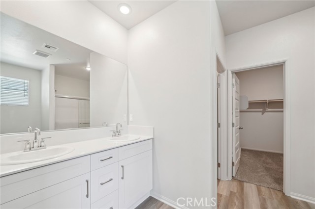2097 Bergamot Street, Redlands CA: https://media.crmls.org/medias/11c91364-f76f-41f4-add3-58a71dd0c22b.jpg