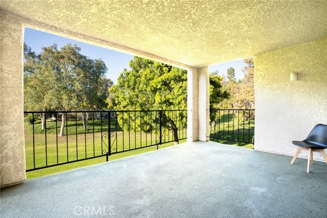 Detail Gallery Image 12 of 72 For 5511 Paseo Del Lago 1c,  Laguna Woods,  CA 92637 - 2 Beds | 2 Baths