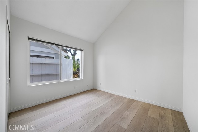 Detail Gallery Image 17 of 36 For 16090 Tortola Cir, Huntington Beach,  CA 92649 - 3 Beds | 3 Baths