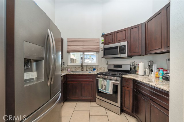 Detail Gallery Image 4 of 10 For 13981 Elmwood Ct, Moreno Valley,  CA 92553 - 2 Beds | 1 Baths