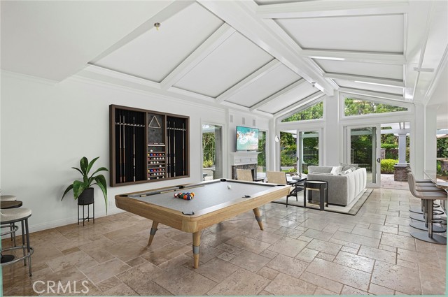 Detail Gallery Image 3 of 40 For 6 Rue Cannes, Newport Beach,  CA 92660 - 3 Beds | 2/1 Baths