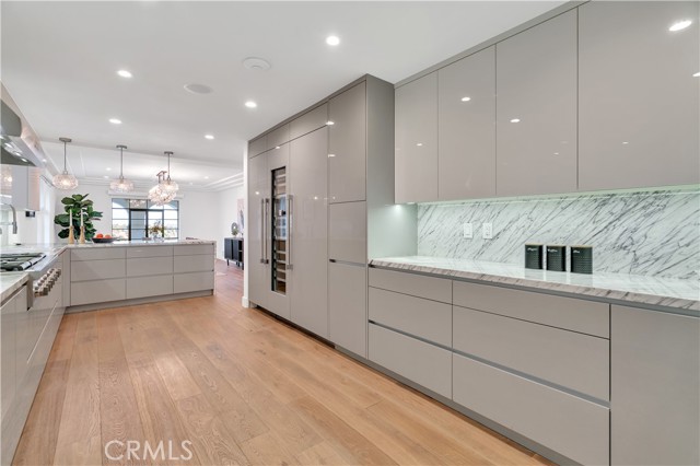 1812 Linda Vista Avenue, Pasadena CA: https://media.crmls.org/medias/11cc38f0-289c-42a0-8271-eabaa116d138.jpg