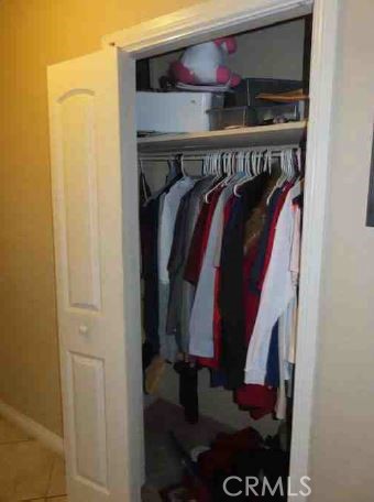 Closet (Hallway)