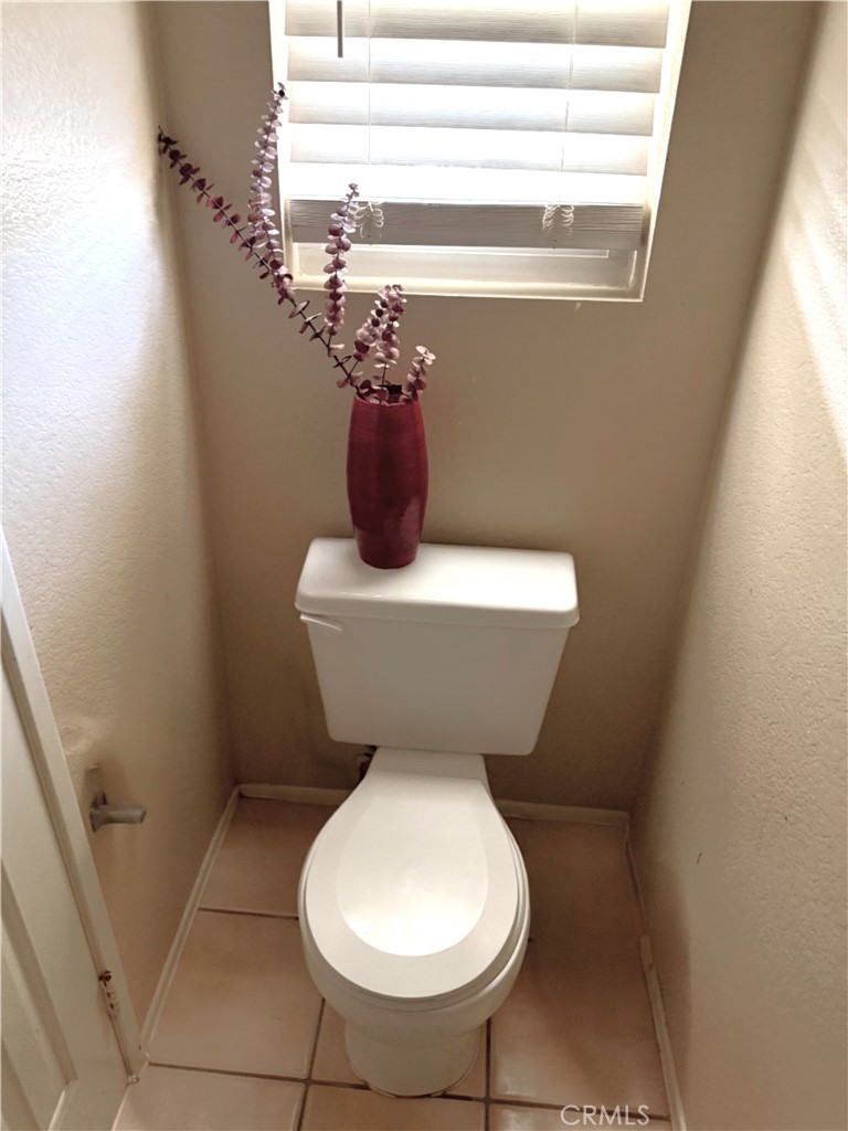https://media.crmls.org/medias/11ce00f9-a9de-4fb0-bbd6-0eb5765e8931.jpg?preset=X-Large