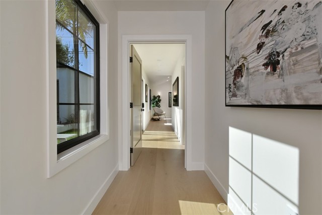 Detail Gallery Image 32 of 50 For 7907 Vicksburg, Los Angeles,  CA 90045 - 4 Beds | 3/1 Baths