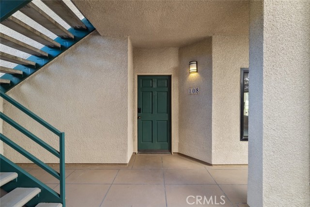 484 S Euclid Avenue, Pasadena CA: https://media.crmls.org/medias/11cef157-bda1-4ee5-97d4-8ad7c26a2906.jpg