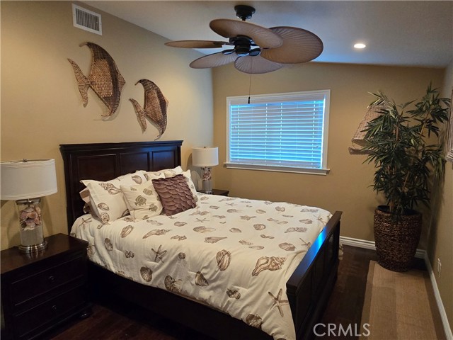 Detail Gallery Image 14 of 39 For 249 Loyola Rd, Costa Mesa,  CA 92626 - 4 Beds | 2 Baths