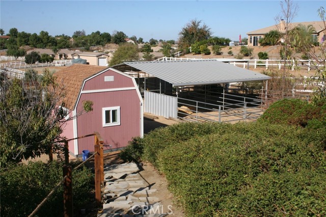 23641 ROSE QUARTZ Drive, Perris CA: https://media.crmls.org/medias/11d066c6-60f2-45b8-a2d3-a3c278654cf9.jpg