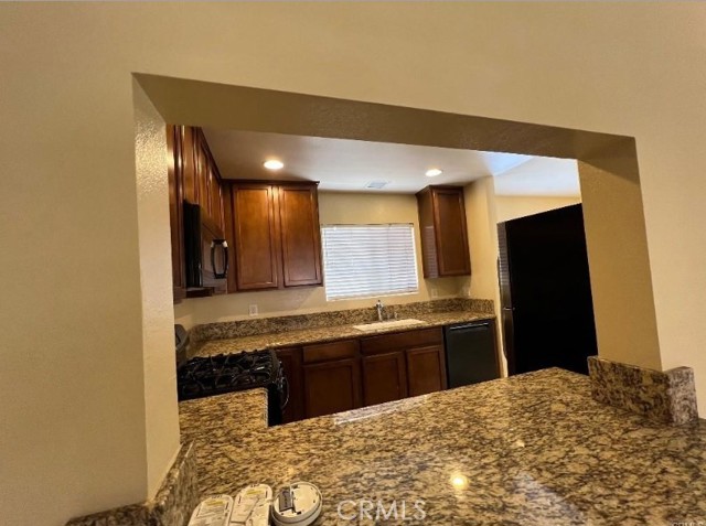 3101 Plaza Del Amo, Torrance CA: https://media.crmls.org/medias/11d12130-0967-4543-824b-9ebb6fb02003.jpg