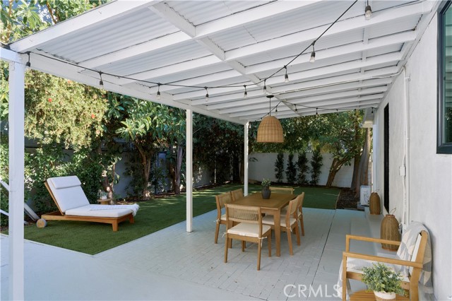 Detail Gallery Image 40 of 40 For 4800 Mary Ellen, Sherman Oaks,  CA 91423 - 3 Beds | 2 Baths