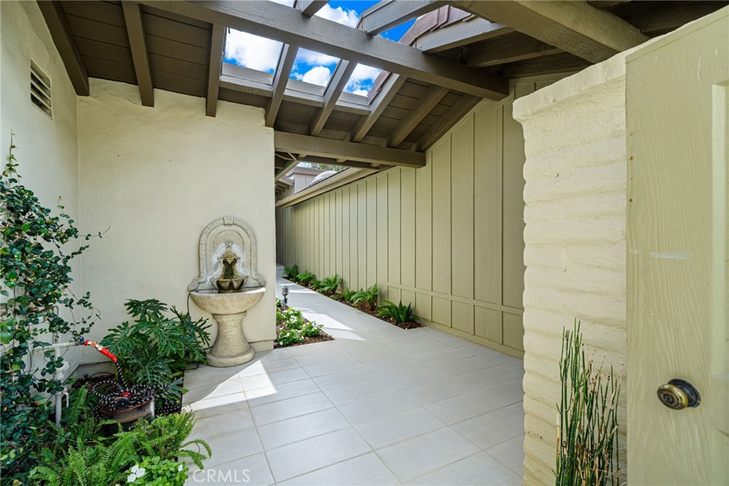 MLS #NP25245824 image #4