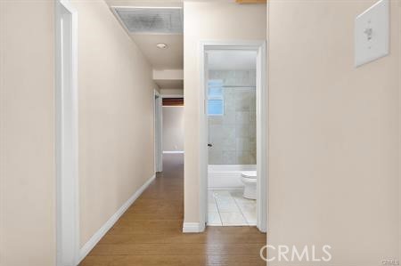 Detail Gallery Image 12 of 31 For 15115 Leadwell St, Van Nuys,  CA 91405 - 2 Beds | 1 Baths