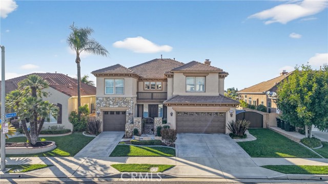 Detail Gallery Image 7 of 13 For 972 N Big Sky, Orange,  CA 92869 - 4 Beds | 4 Baths