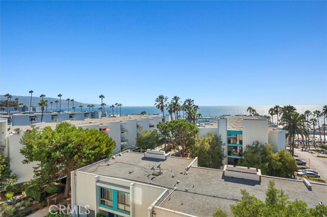 Detail Gallery Image 5 of 41 For 510 the Village #307,  Redondo Beach,  CA 90277 - 2 Beds | 2 Baths