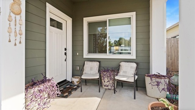 Detail Gallery Image 2 of 27 For 2914 Carlene Pl, Chico,  CA 95973 - 3 Beds | 2 Baths