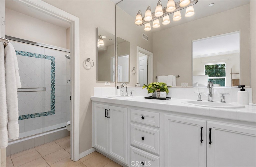 MLS #OC26148718 image #18