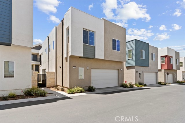 27124 Purple Sage Court, Valencia CA: https://media.crmls.org/medias/11d68114-455e-4cce-98cb-514d26950cc8.jpg