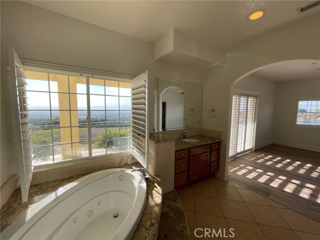 Detail Gallery Image 22 of 32 For 38975 Loftus Ln, Temecula,  CA 92592 - 3 Beds | 2/1 Baths