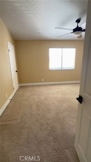 22547 Cascade, Canyon Lake CA: https://media.crmls.org/medias/11d7ecfb-9940-41e9-aafd-2f8e2a512d2b.jpg