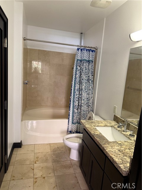 Detail Gallery Image 16 of 28 For 388 E Ocean Bld #212,  Long Beach,  CA 90802 - 2 Beds | 2 Baths