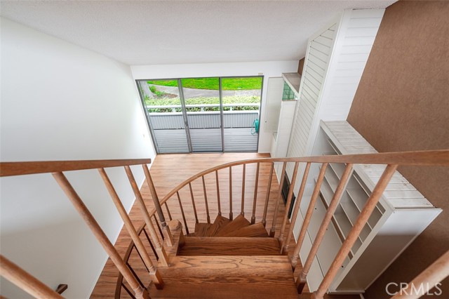 Detail Gallery Image 19 of 28 For 12 Barlovento Ct, Newport Beach,  CA 92663 - 2 Beds | 2 Baths