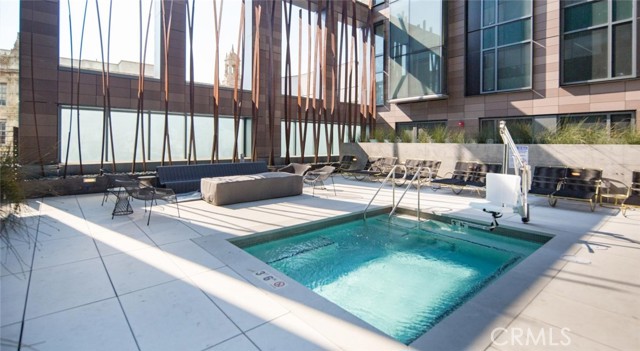 Detail Gallery Image 14 of 75 For 150 Van Ness Ave #0202,  San Francisco,  CA 94102 - 2 Beds | 2 Baths