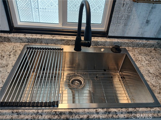 Detail Gallery Image 10 of 14 For 281 Santa Clara Cir, Hemet,  CA 92543 - 2 Beds | 1 Baths