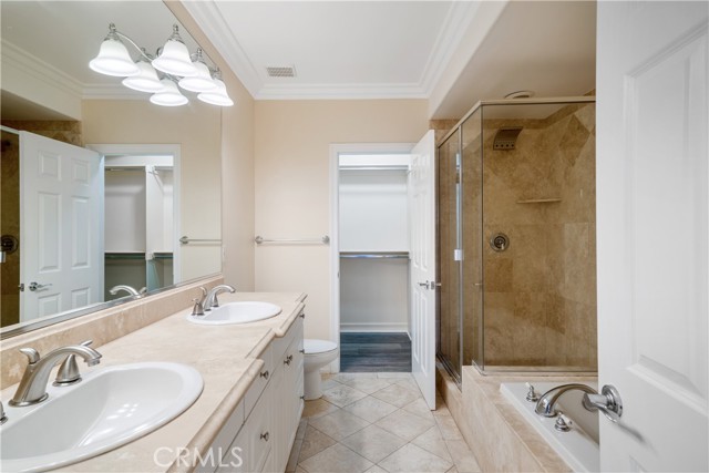 Detail Gallery Image 16 of 30 For 5562 W 190th St, Torrance,  CA 90503 - 3 Beds | 2/1 Baths