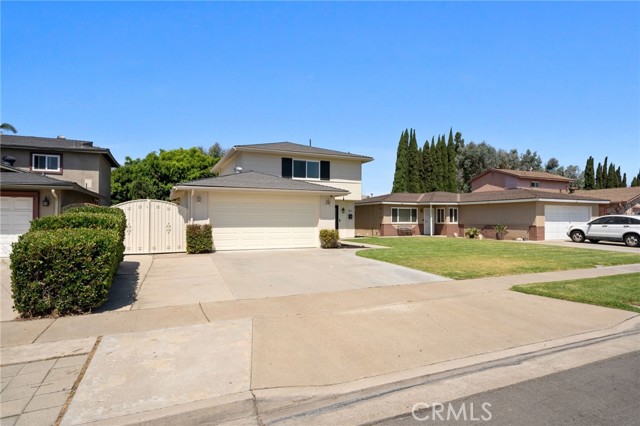 805 S Plymouth Place, Anaheim CA: https://media.crmls.org/medias/11d98659-92a4-478e-b512-96e1434ddadd.jpg