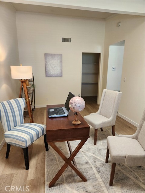 Detail Gallery Image 15 of 18 For 1660 Glenview Rd #78 J.,  Seal Beach,  CA 90740 - 2 Beds | 1 Baths