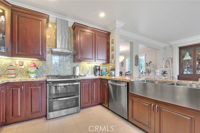 Detail Gallery Image 22 of 67 For 27641 Atlas Ln, Canyon Country,  CA 91351 - 4 Beds | 2/1 Baths