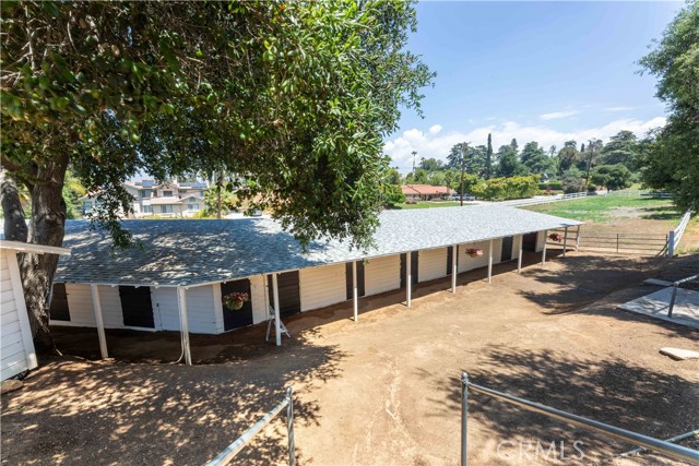 1615 Halsey Street, Redlands CA: https://media.crmls.org/medias/11da9482-2714-4f7b-b891-829cde9f6152.jpg
