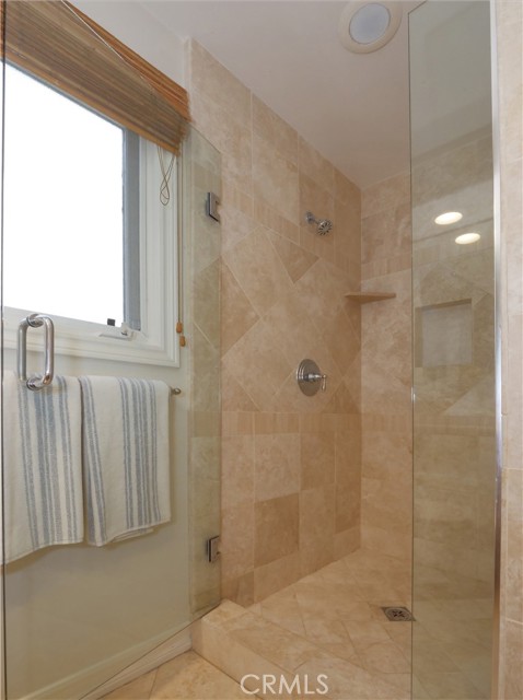 guest bath #2