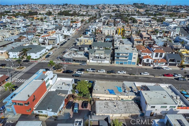 113 Hermosa Avenue, Hermosa Beach, California 90254, ,Residential Income,For Sale,Hermosa,SB25016030